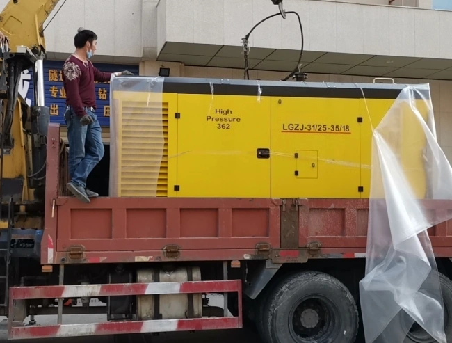 LGZJ-3125-3518 High Pressure Diesel Screw Air Compressor (5)